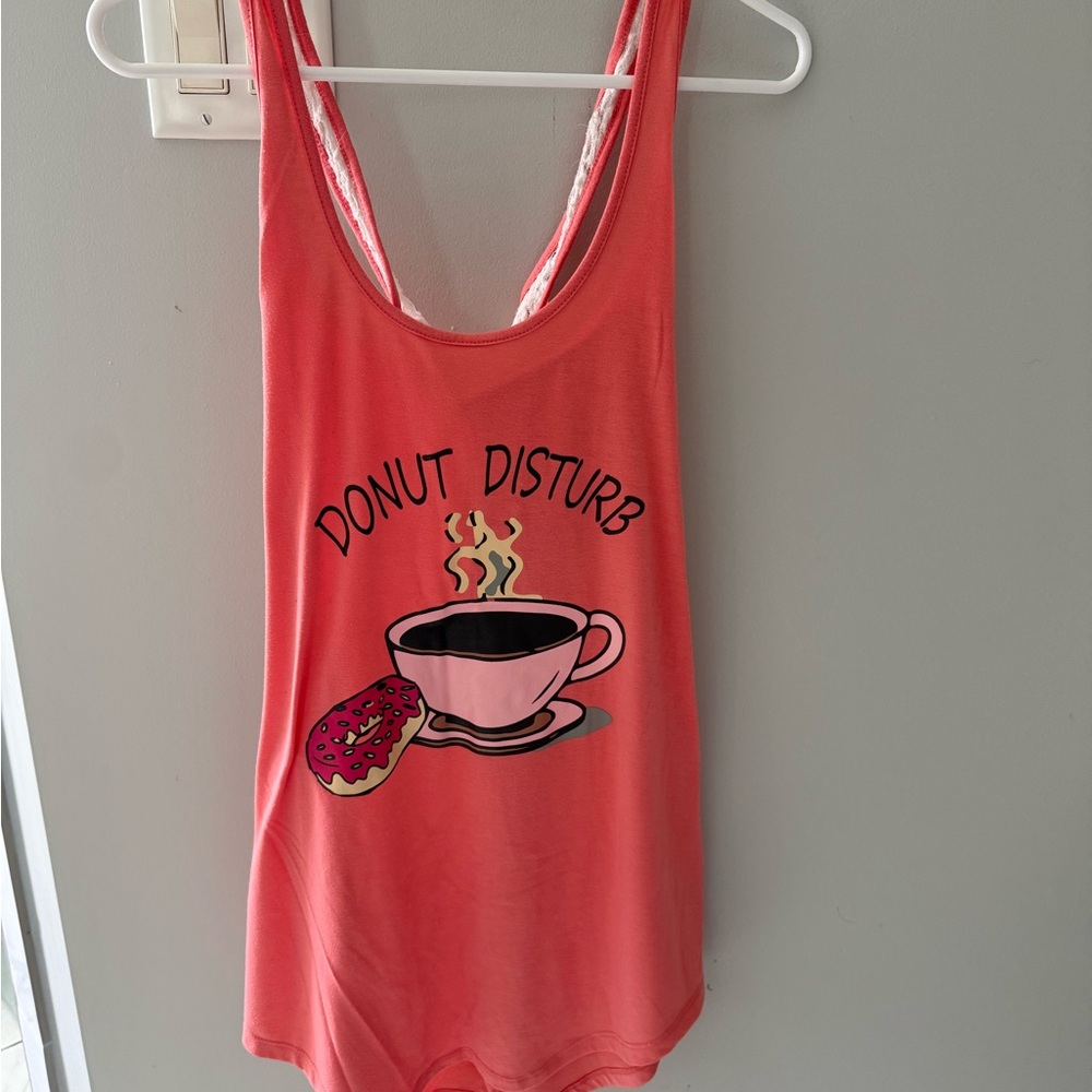 VENUS Coral Lace-Trimmed nightgown